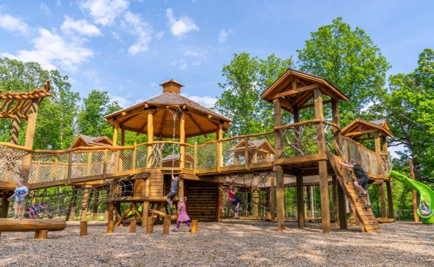 Iowa Arboretum, United States